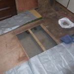 アパートの床下調査